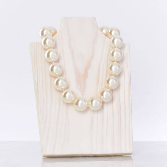 Ivory White Necklace